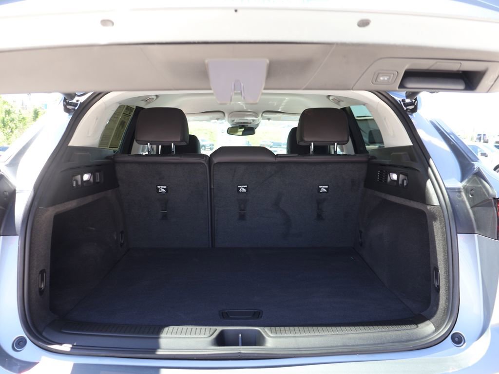 Used 2025 Buick Envision Preferred AWD/4WD image 14