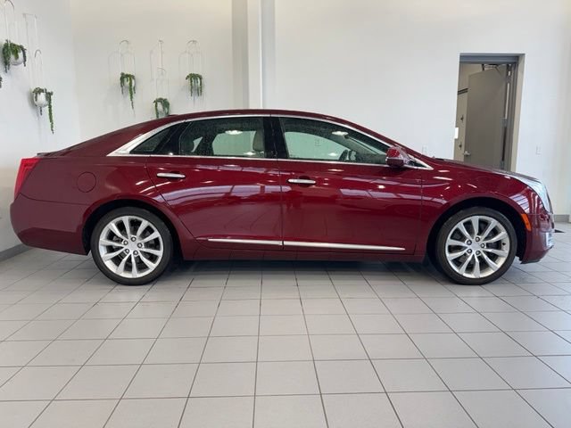 Used 2016 Cadillac XTS Luxury w/ Driver Awareness Package AWD/4WD image 32
