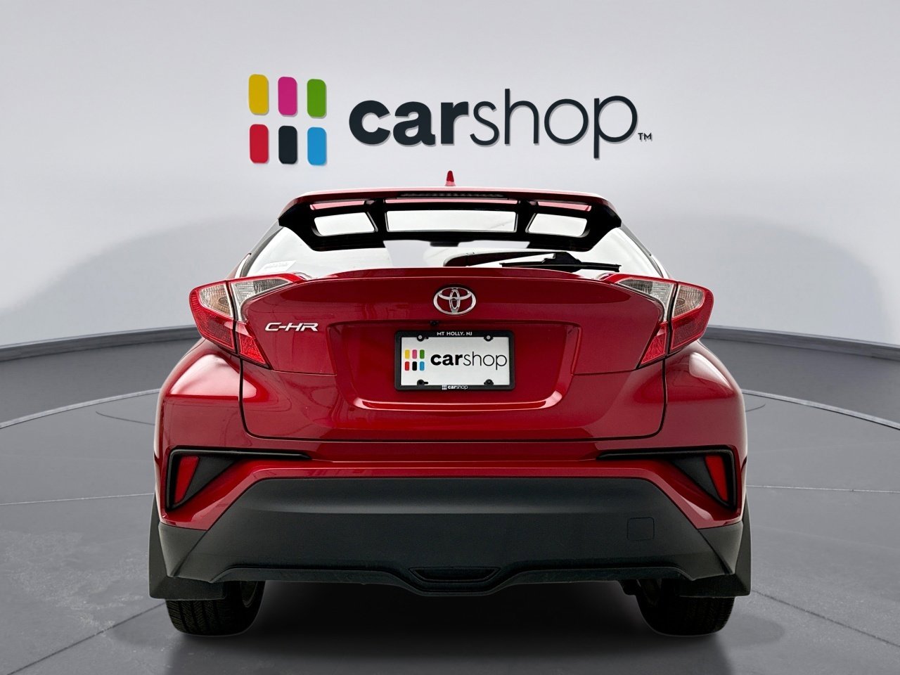 Used 2021 Toyota C-HR XLE image 4
