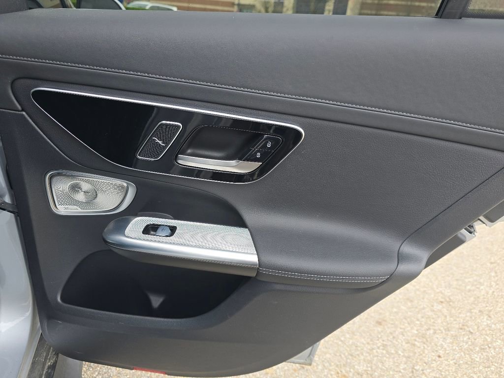 Used 2023 Mercedes-Benz GLC 300 4MATIC image 23