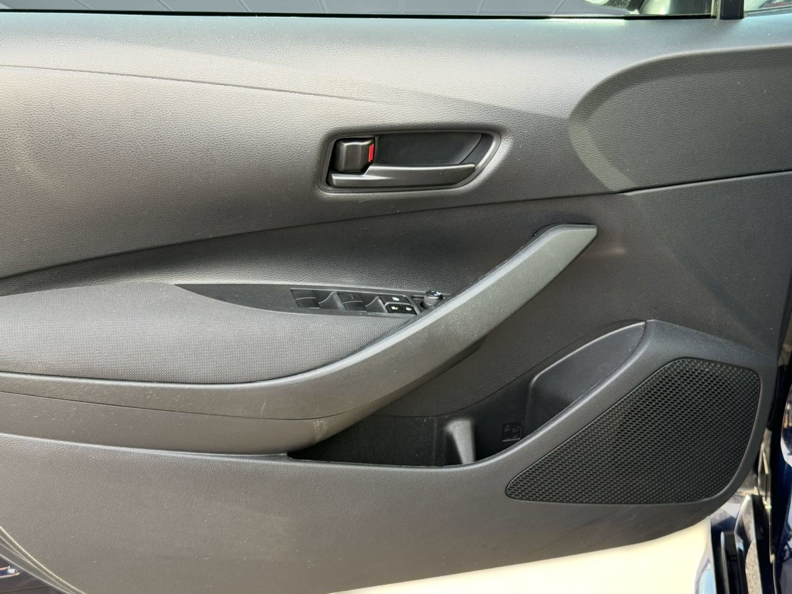 Certified 2022 Toyota Corolla LE FWD image 14