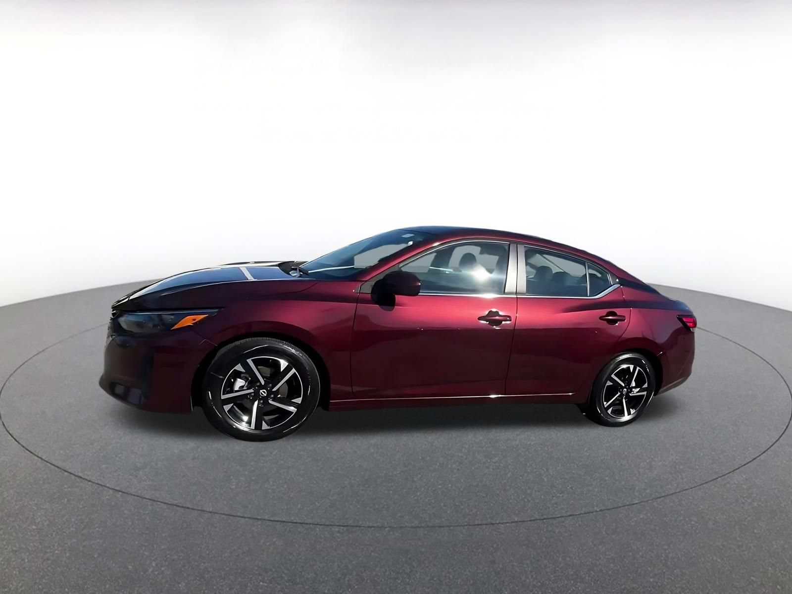 Used 2025 Nissan Sentra SV FWD image 7
