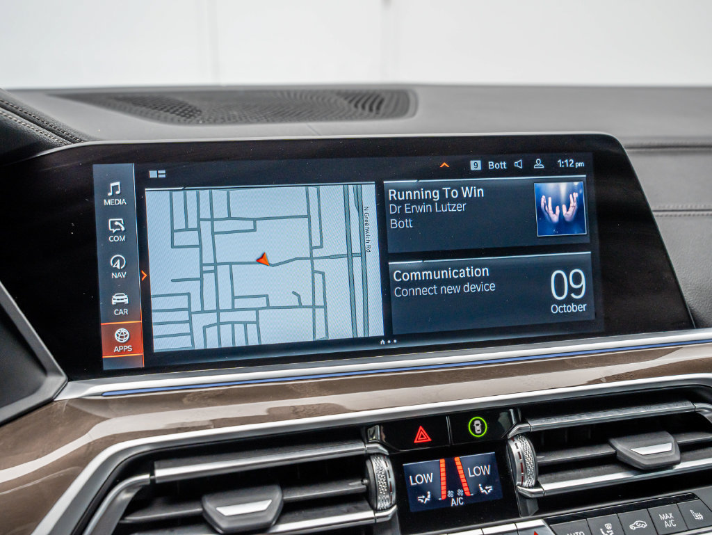 Used 2022 BMW X5 xDrive40i w/ M Sport Package AWD/4WD image 34