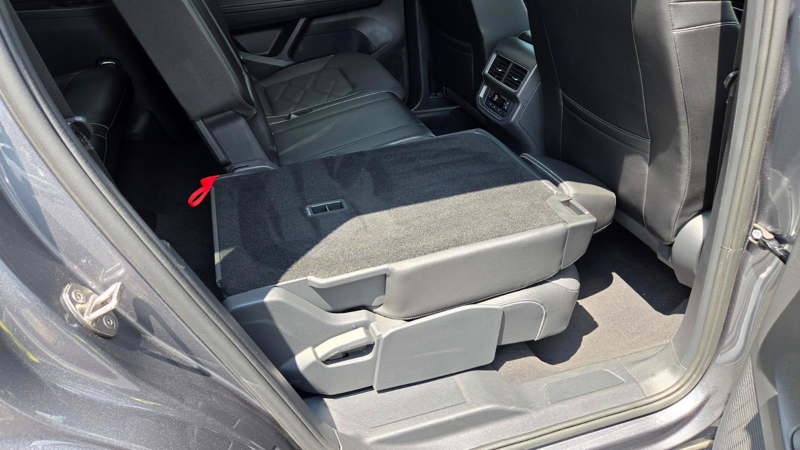 Used 2024 Volkswagen Atlas SE FWD image 61
