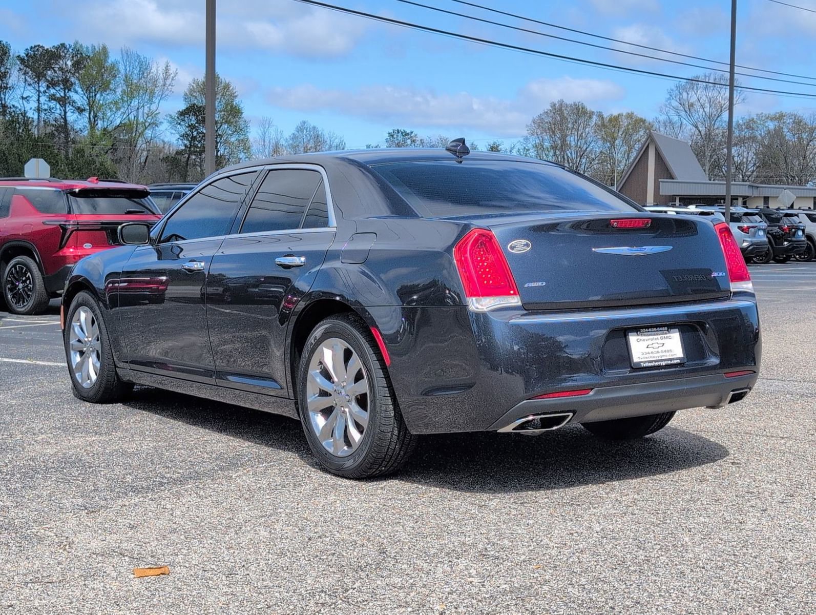 Used 2019 Chrysler 300 Limited image 3
