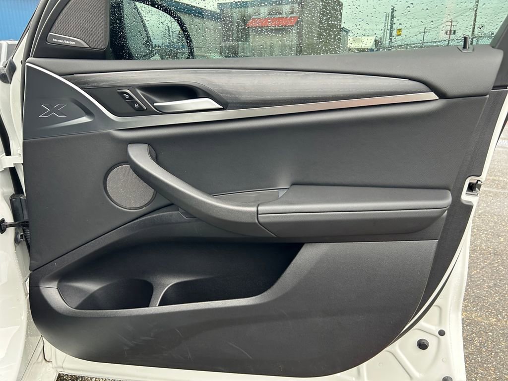 Used 2024 BMW X3 xDrive30i w/ Premium Package image 25