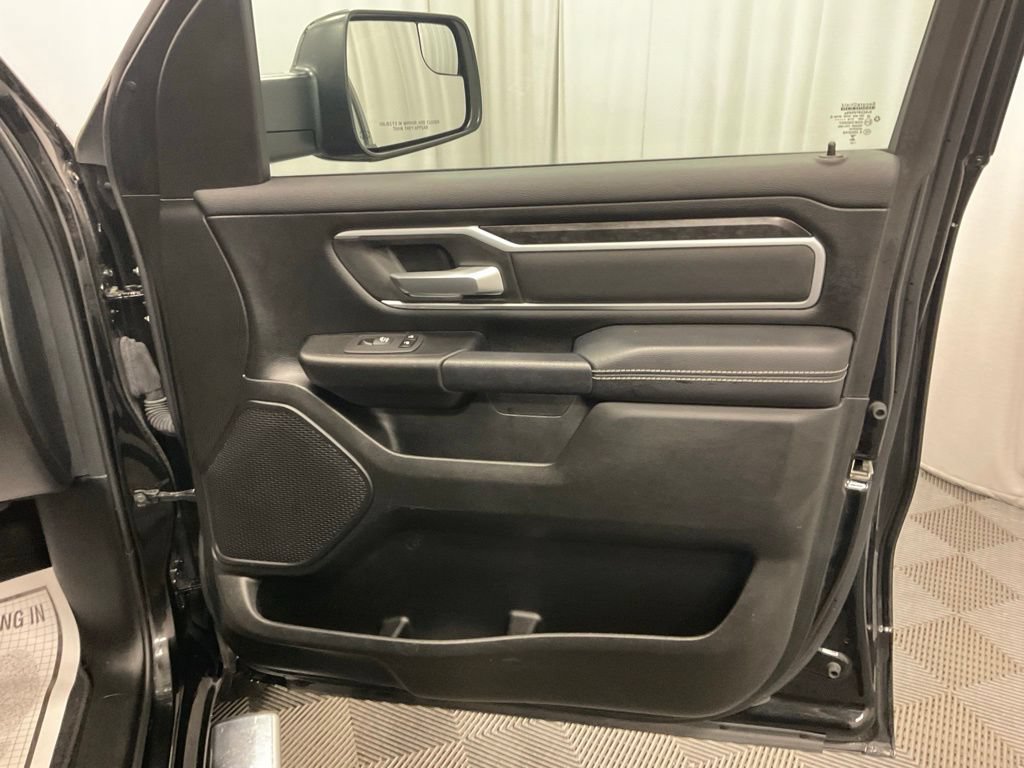 Used 2023 RAM 1500 Big Horn AWD/4WD image 31
