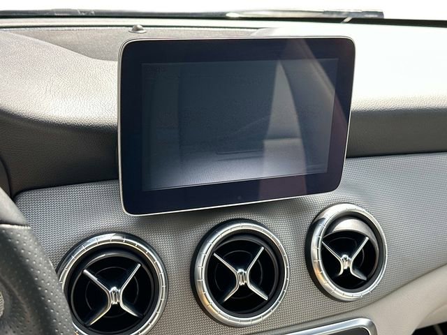 Used 2018 Mercedes-Benz CLA 250 4MATIC image 28