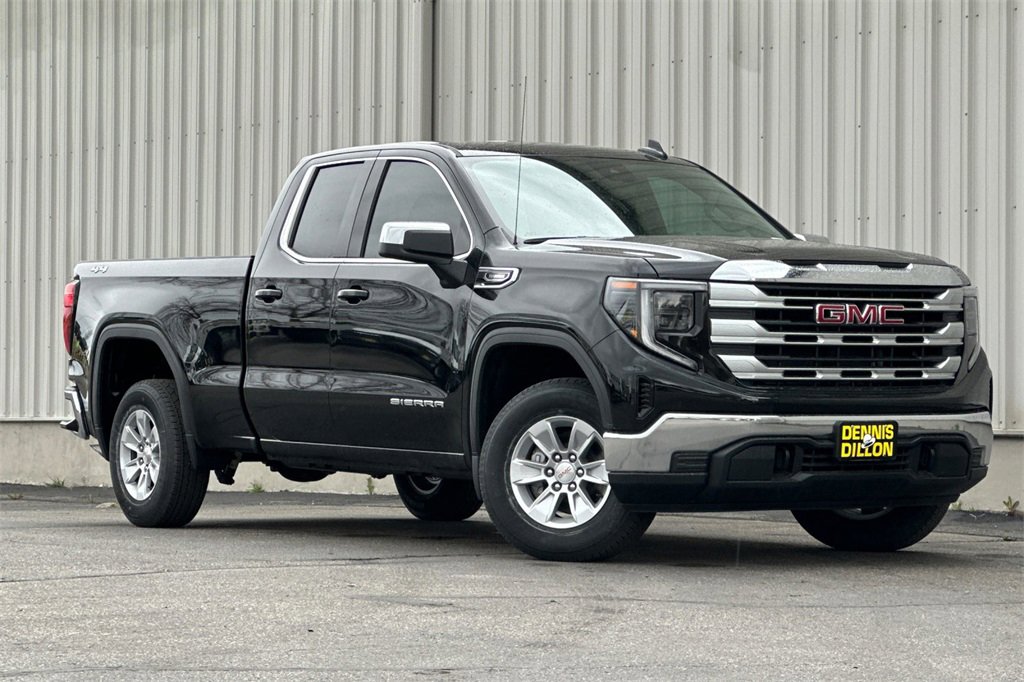 New 2025 GMC Sierra 1500 SLE image 2