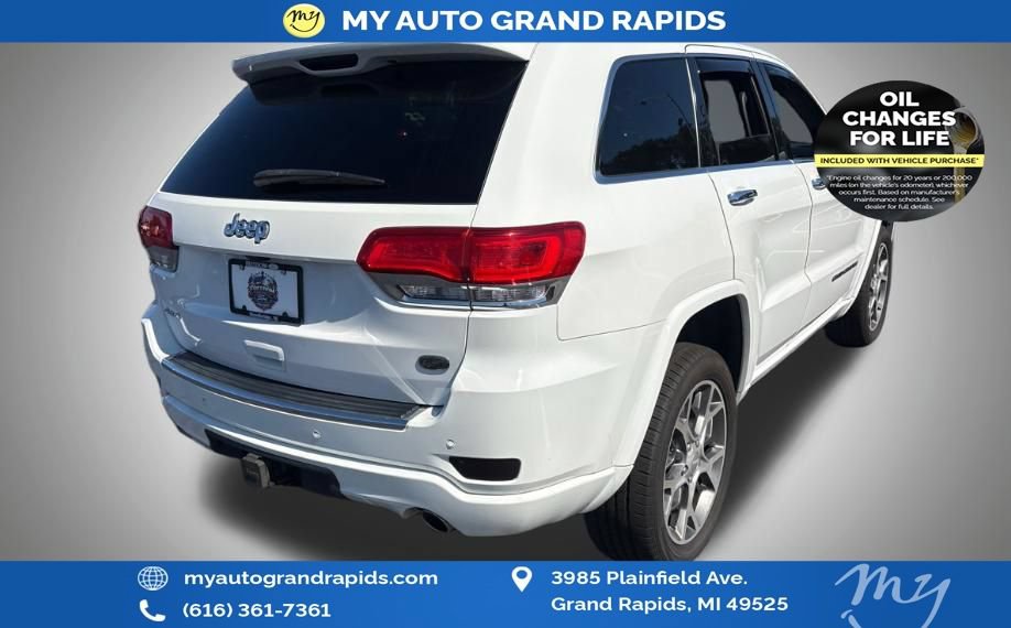 Used 2020 Jeep Grand Cherokee Overland AWD/4WD image 7
