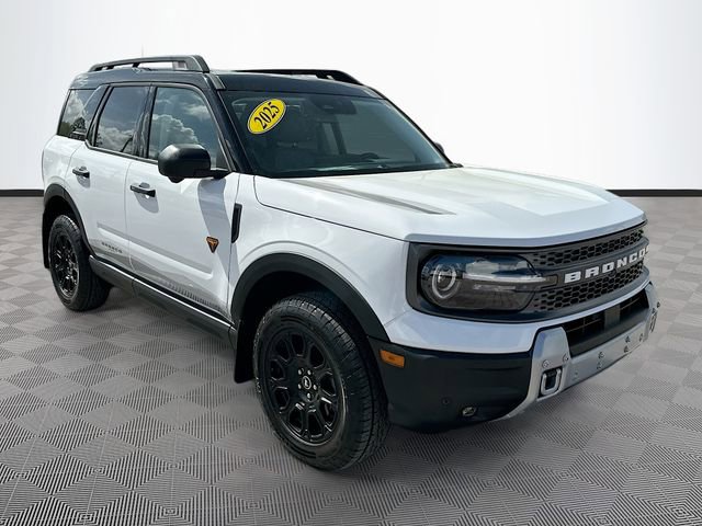 Used 2025 Ford Bronco Sport Badlands w/ Badlands Tech Package image 3