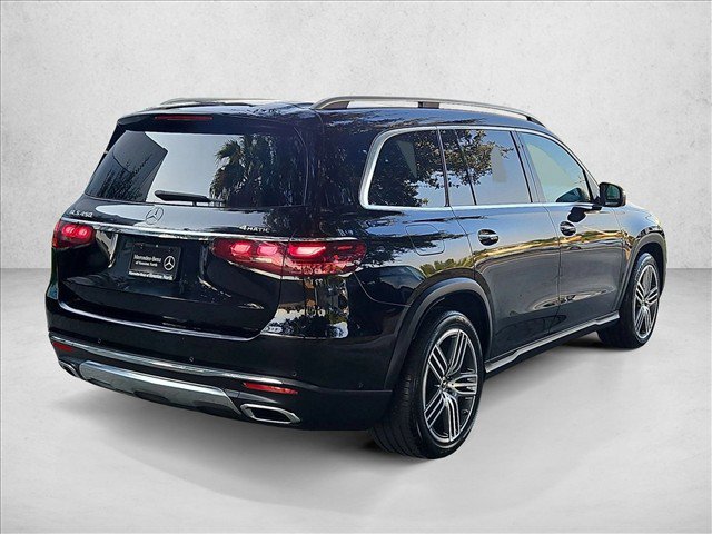 Used 2024 Mercedes-Benz GLS 450 4MATIC image 5