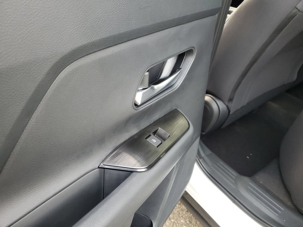 New 2026 Nissan Kicks SV w/ SV Premium Package FWD image 10