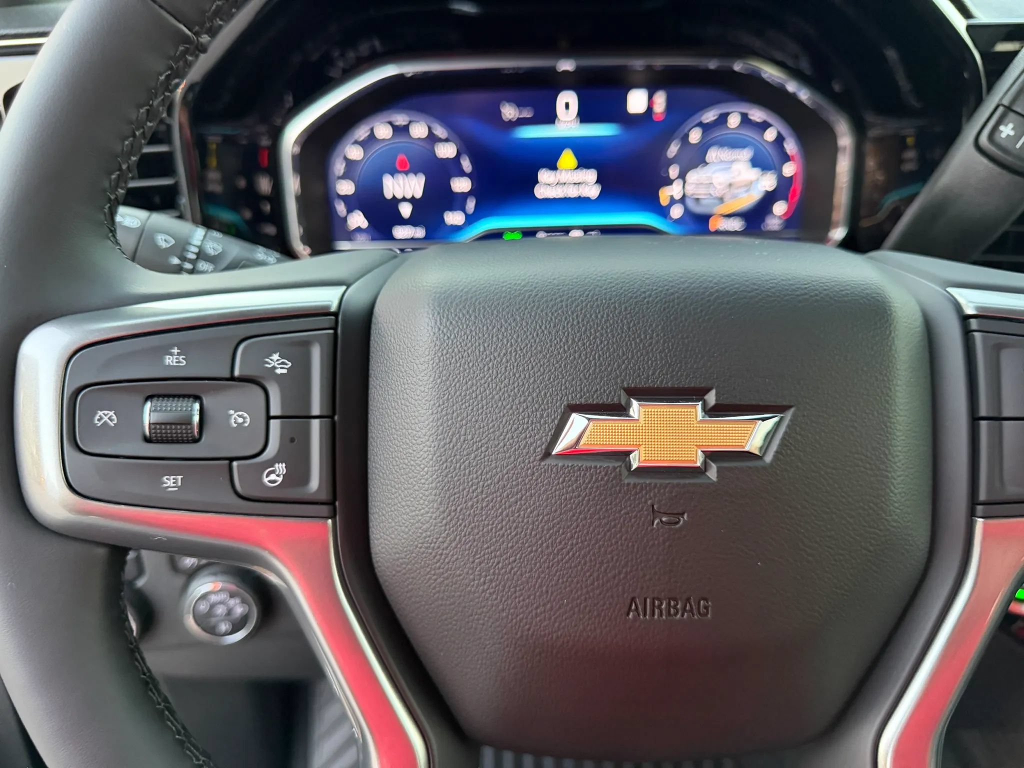 Used 2025 Chevrolet Silverado 2500 LT w/ Safety Package AWD/4WD image 37