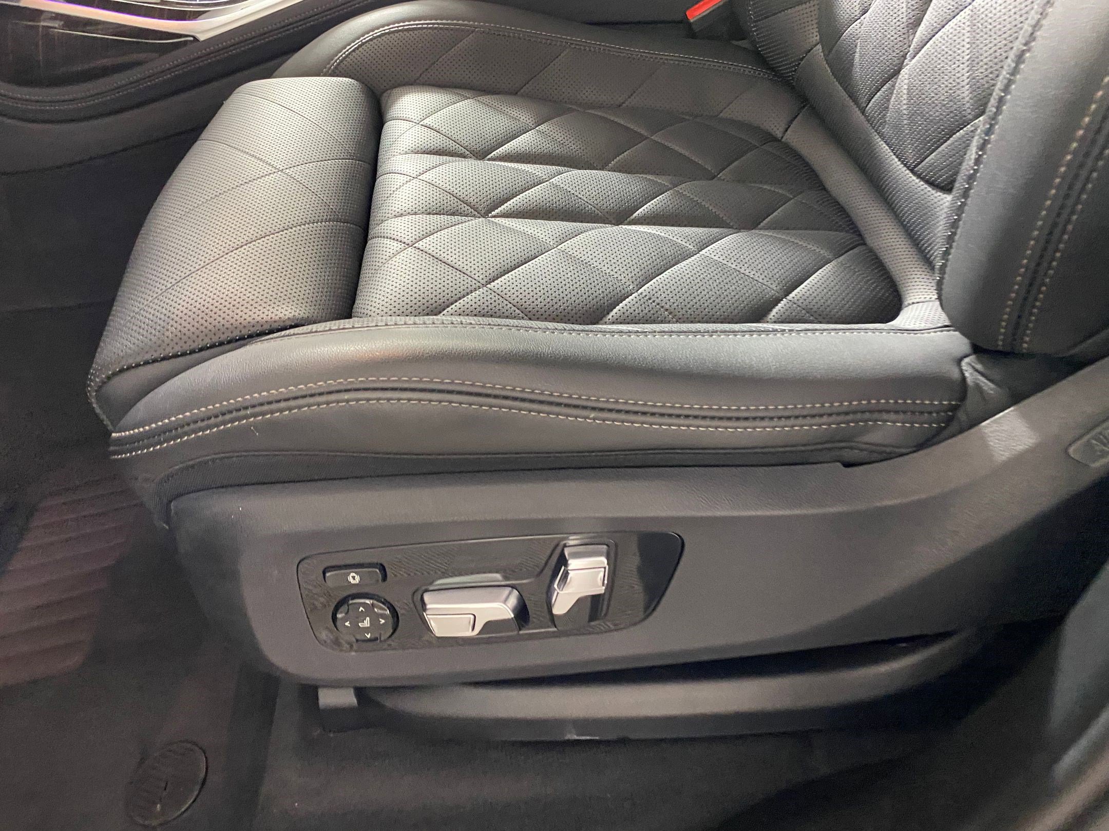 Certified 2025 BMW X7 xDrive40i image 13