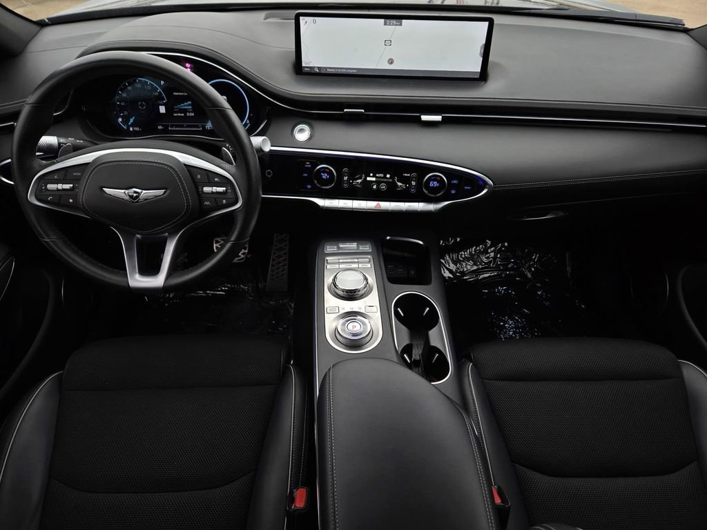 Used 2023 Genesis GV70 2.5T w/ Sport Prestige Package image 22