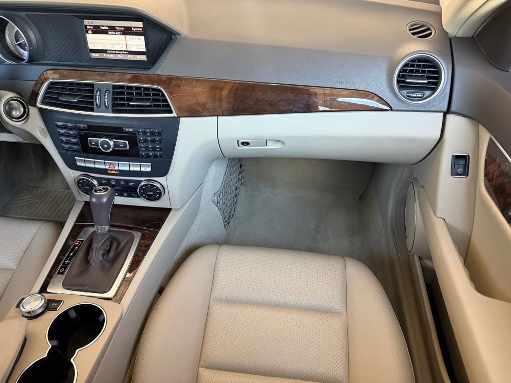 Used 2014 Mercedes-Benz C 250 Sedan w/ Premium 1 Package image 9