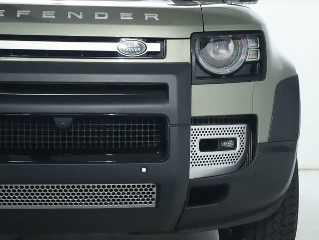 Certified 2023 Land Rover Defender 90 S image 41