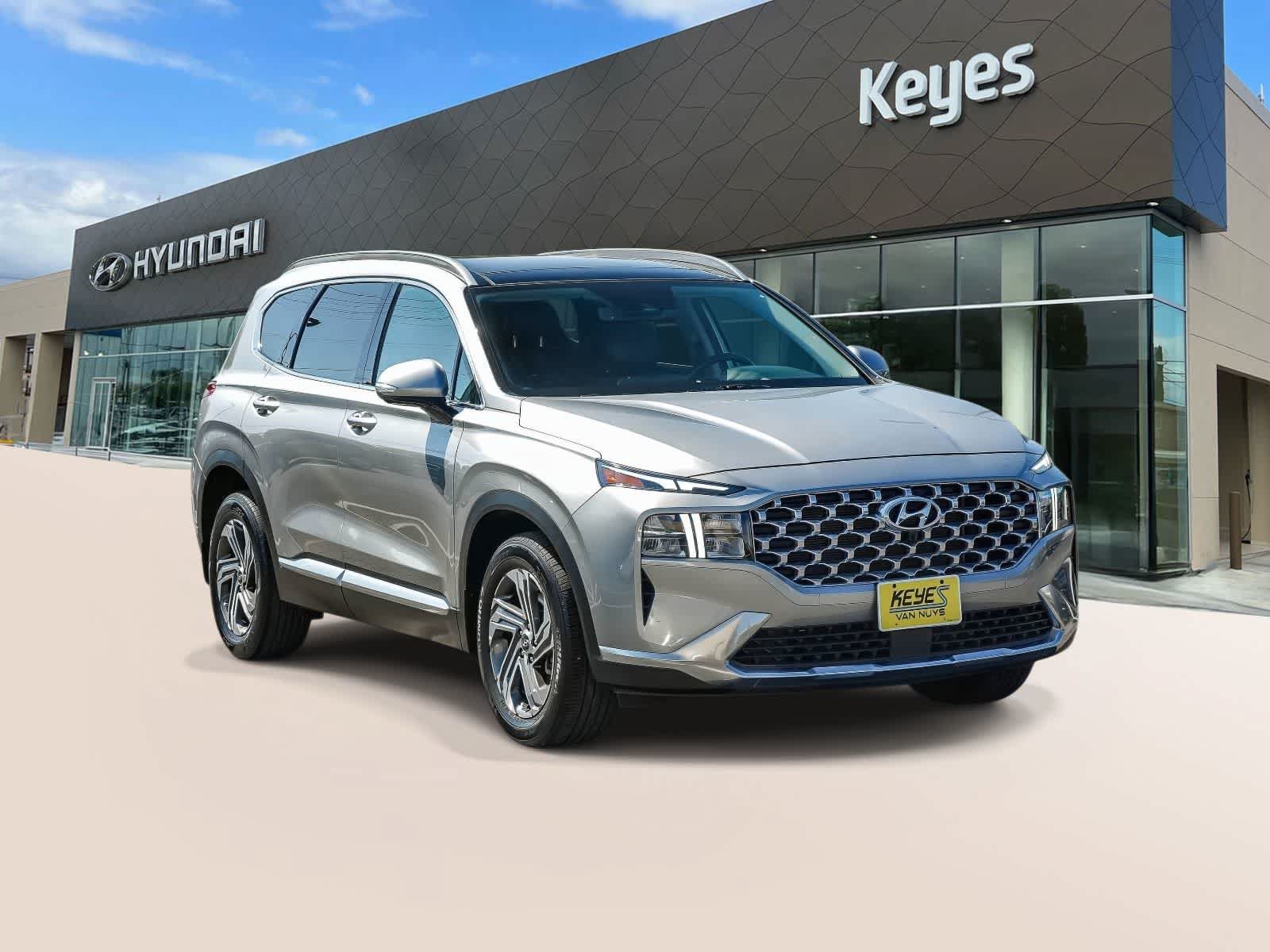 Certified 2023 Hyundai Santa Fe SEL w/ Premium Package FWD image 3