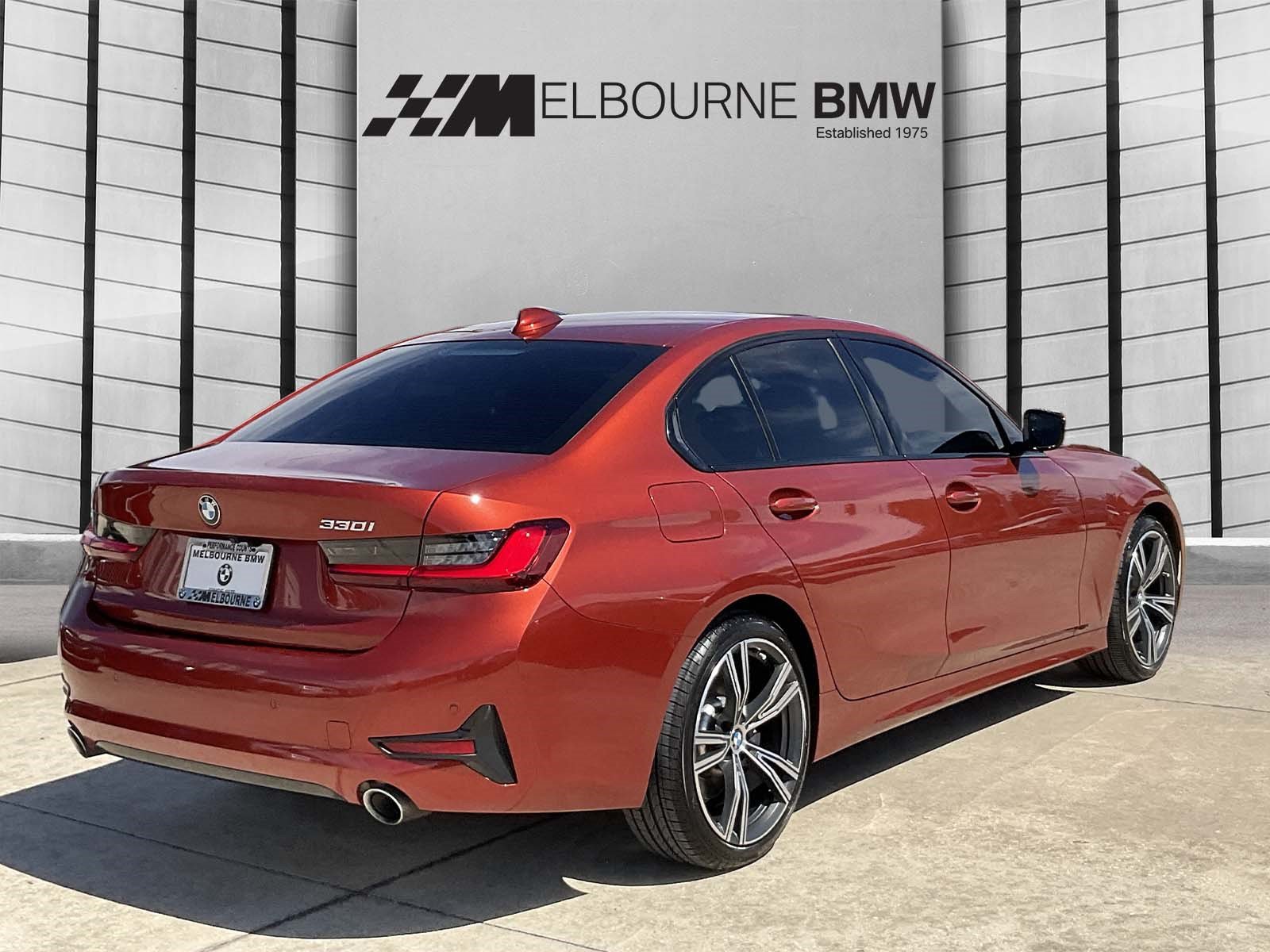 Used 2022 BMW 330i Sedan w/ Premium Package RWD image 4