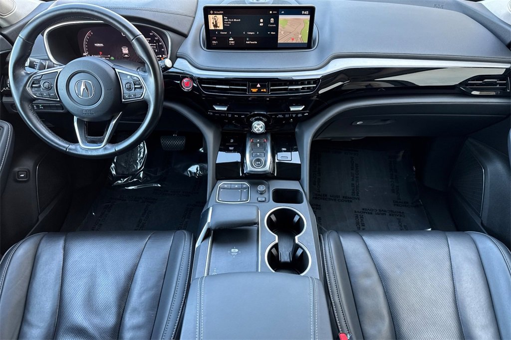 Used 2023 Acura MDX SH-AWD w/ Technology Package image 4