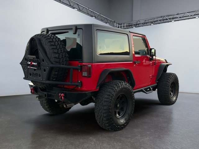 Used 2015 Jeep Wrangler Rubicon w/ Power Convenience Group AWD/4WD image 5