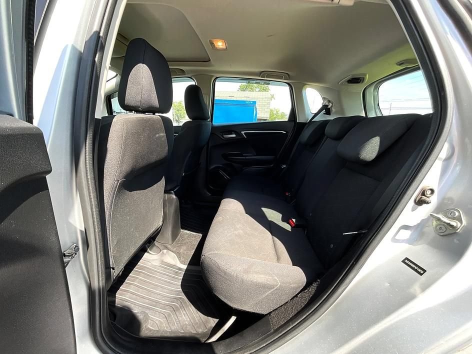 Used 2015 Honda Fit EX image 34