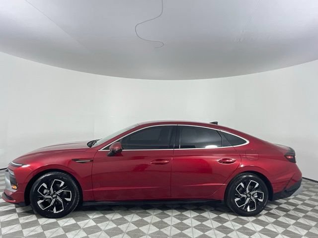 Used 2025 Hyundai Sonata SEL FWD image 8
