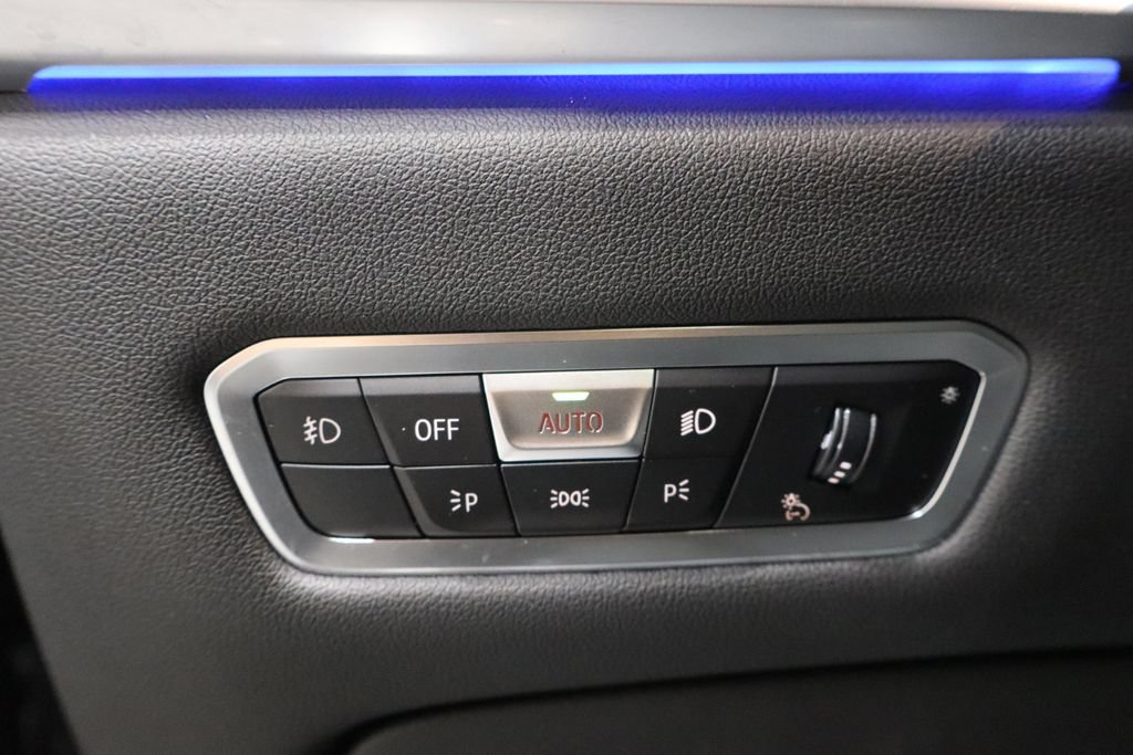 Used 2022 BMW X7 xDrive40i w/ Cold Weather Package AWD/4WD image 24
