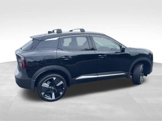 New 2025 Nissan Kicks SR image 8