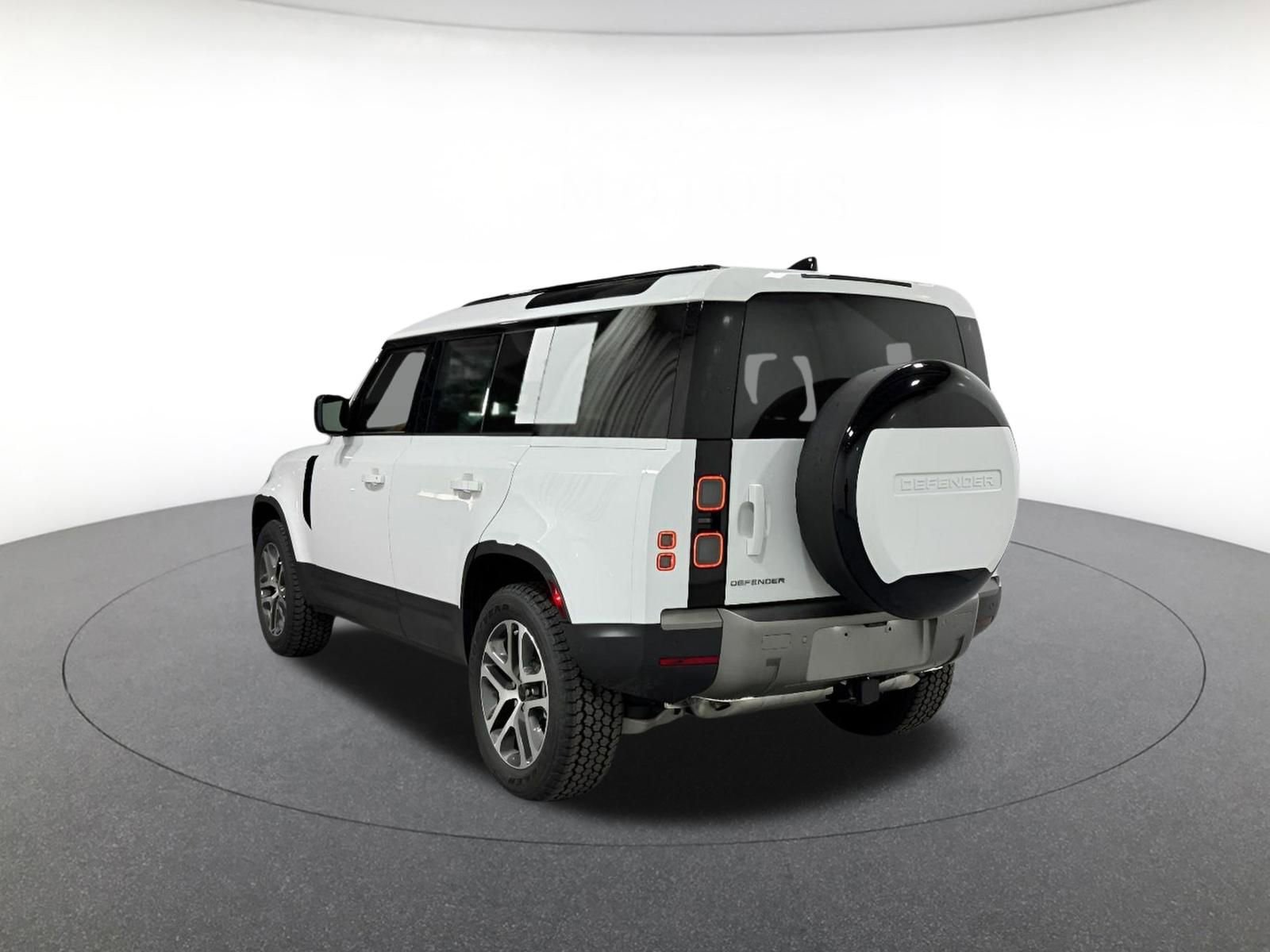 New 2026 Land Rover Defender 110 S image 3