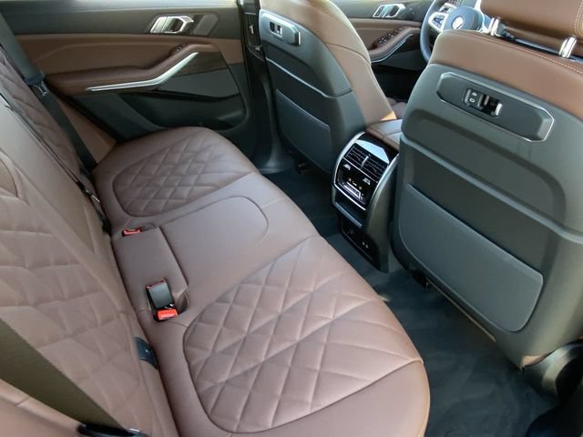 Used 2026 BMW X5 sDrive40i w/ M Sport Package RWD image 14