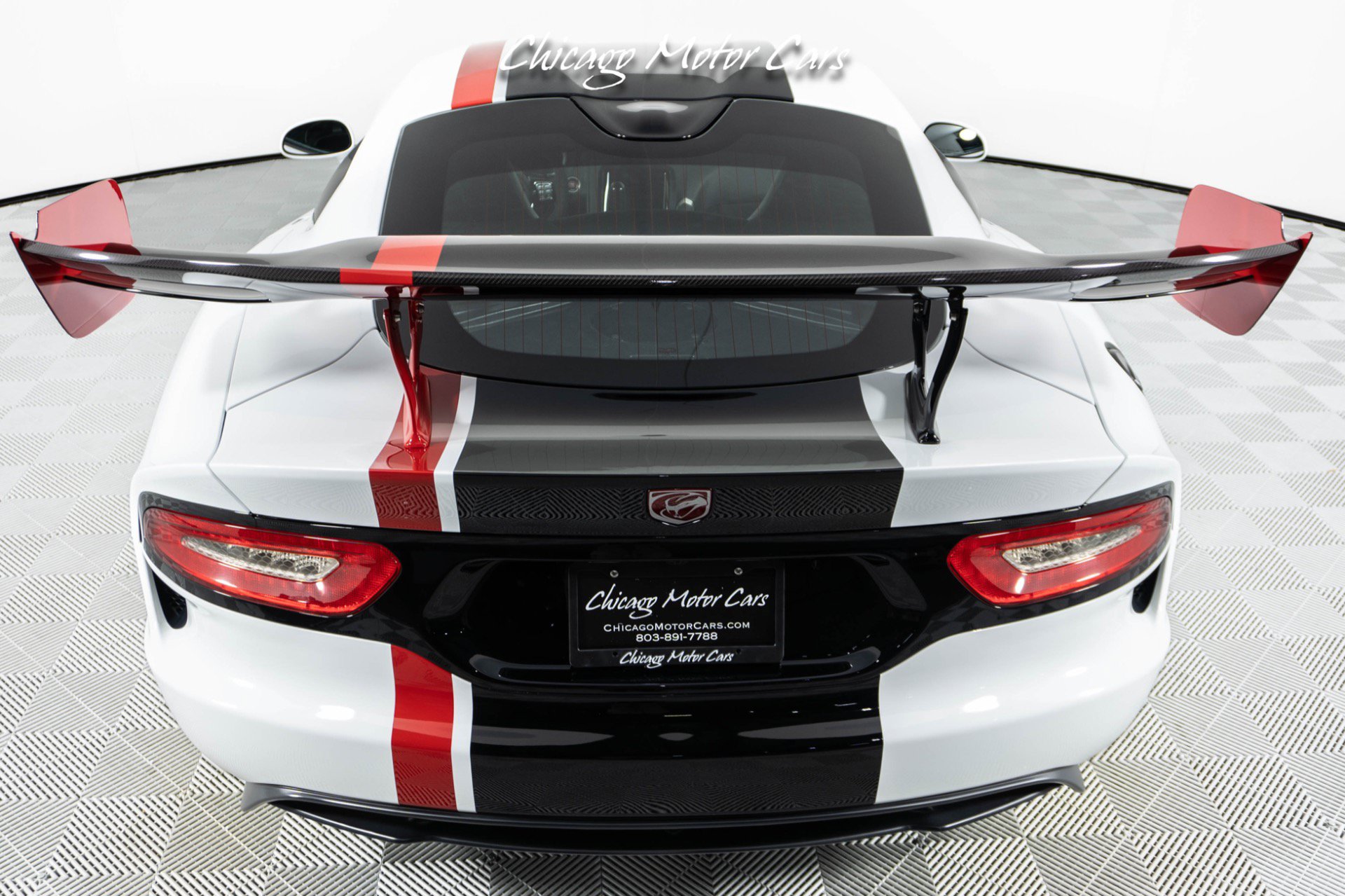 Used 2016 Dodge Viper ACR RWD image 10