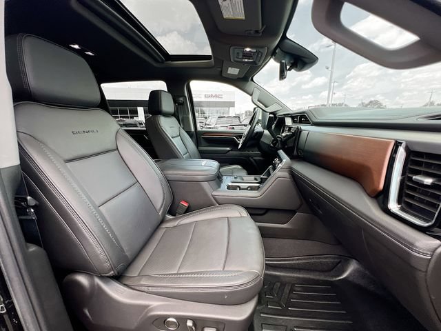 Used 2024 GMC Sierra 3500 Denali w/ Denali Reserve Package AWD/4WD image 44