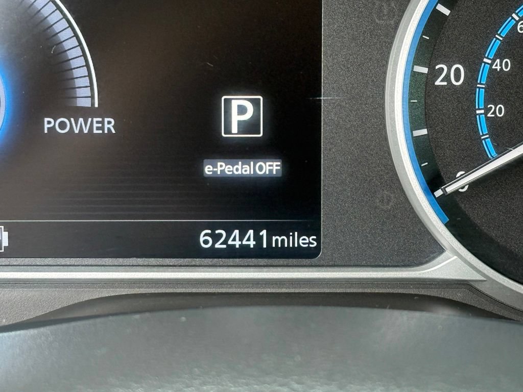 Used 2021 Nissan Leaf SV w/ SV Technology Package FWD image 30
