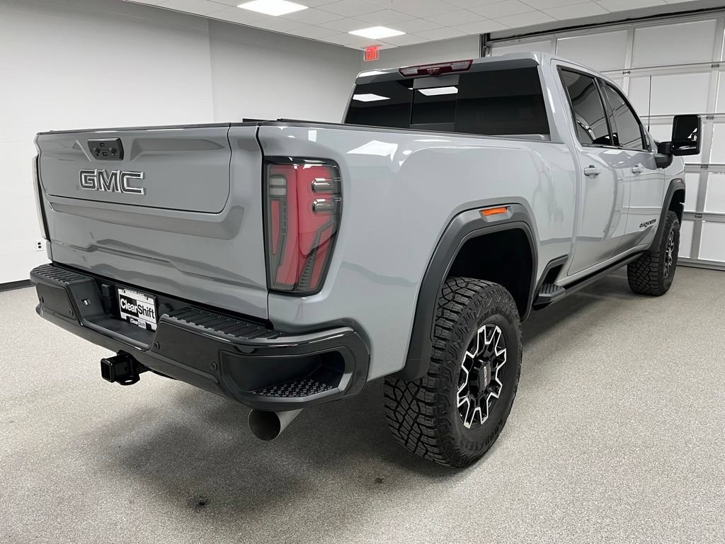 Used 2024 GMC Sierra 2500 AT4X AWD/4WD image 10