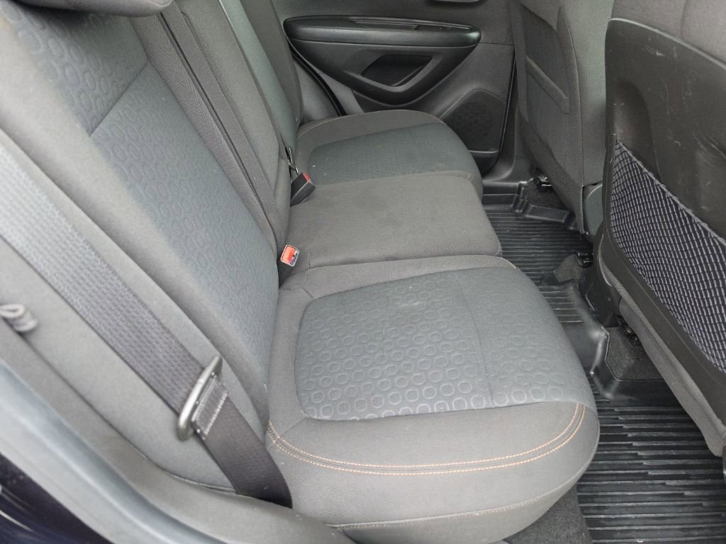Used 2021 Chevrolet Trax LS w/ Tint and Cruise Package FWD image 25