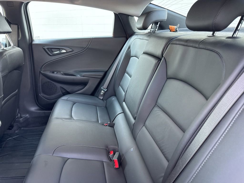 Used 2021 Chevrolet Malibu LT w/ Leather Package image 13
