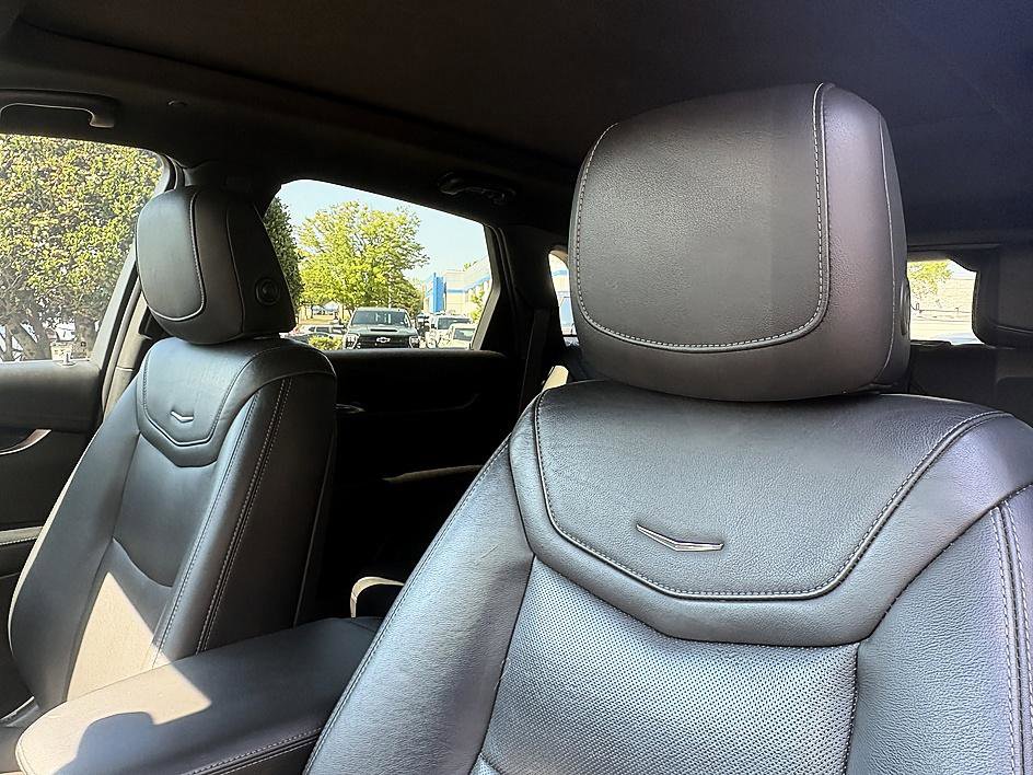 Used 2020 Cadillac XT5 Premium Luxury image 19