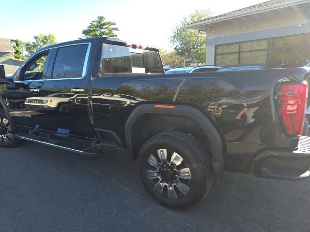 Used 2025 GMC Sierra 2500 Denali w/ Denali Reserve Package AWD/4WD image 25