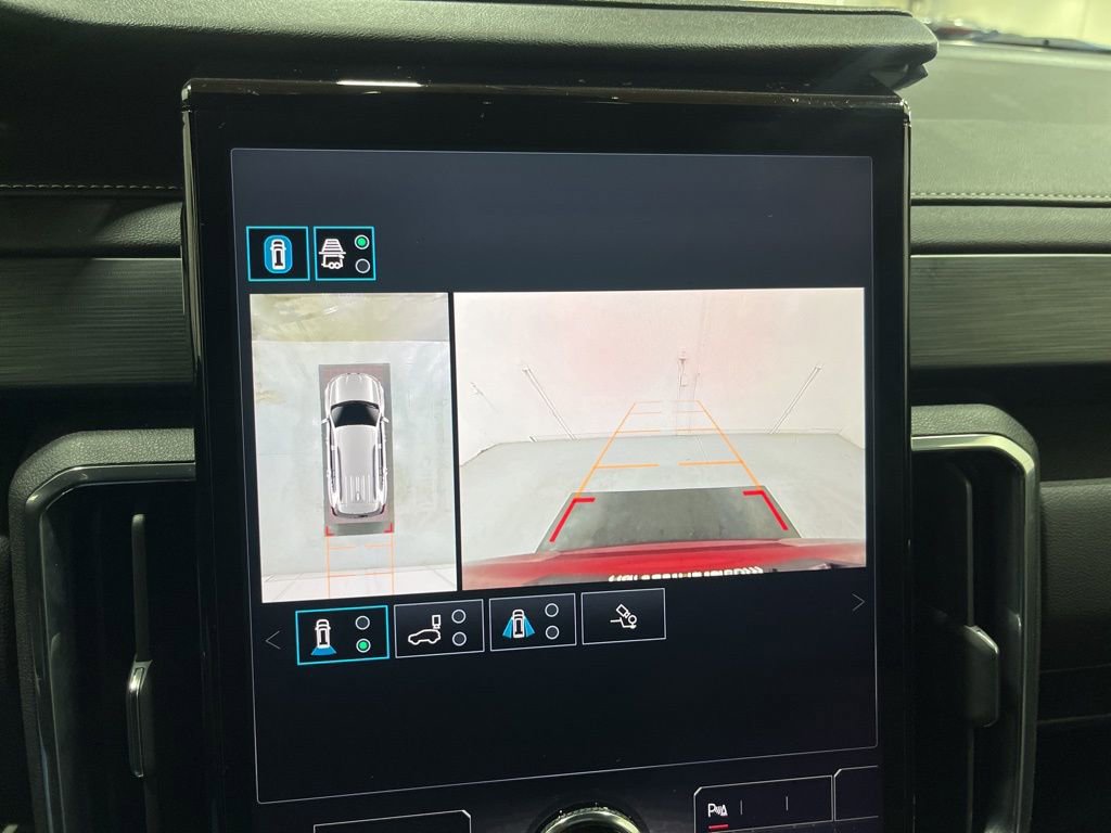 Certified 2024 GMC Acadia Elevation image 17