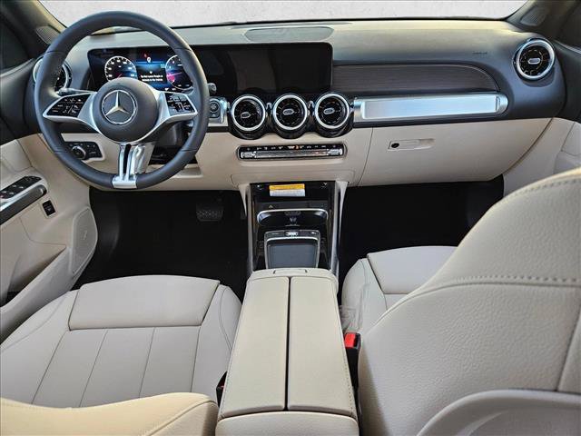 New 2026 Mercedes-Benz GLB 250 image 14