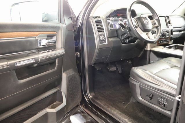 Used 2014 RAM 1500 Laramie w/ Trailer Tow Group image 8