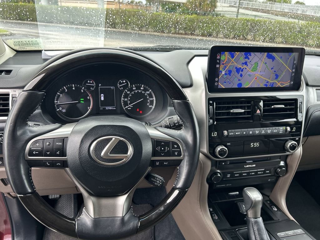 Used 2022 Lexus GX 460 Premium w/ Premium Package AWD/4WD image 21