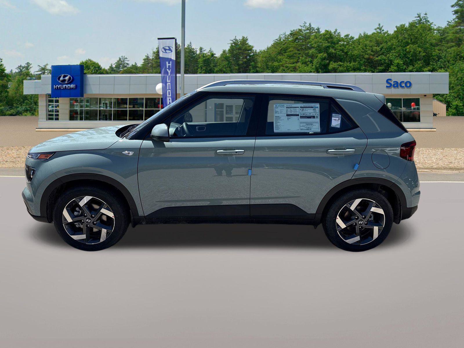 New 2026 Hyundai Venue SEL FWD image 2