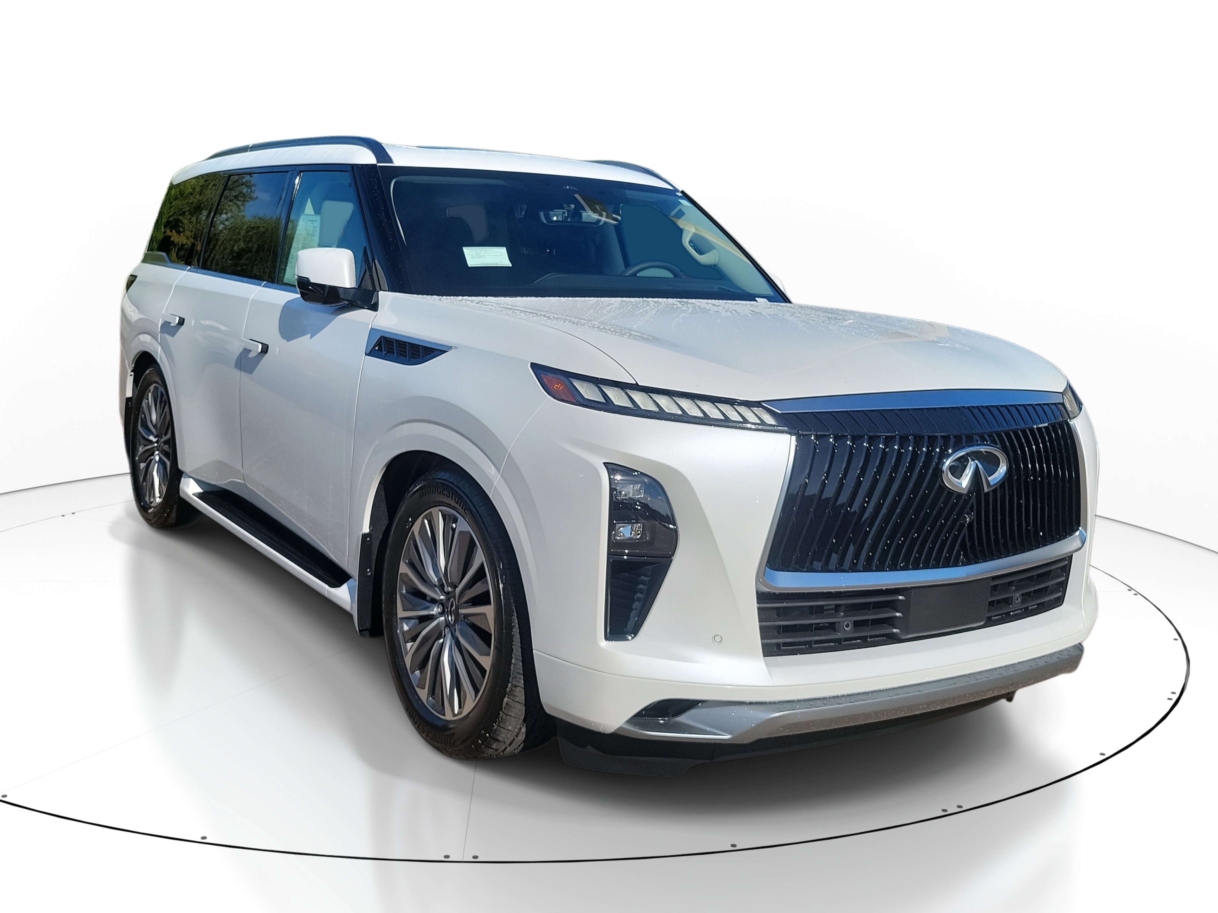 New 2026 INFINITI QX80 Luxe w/ Cargo Package image 2