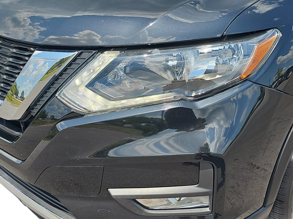 Used 2020 Nissan Rogue SL FWD image 31