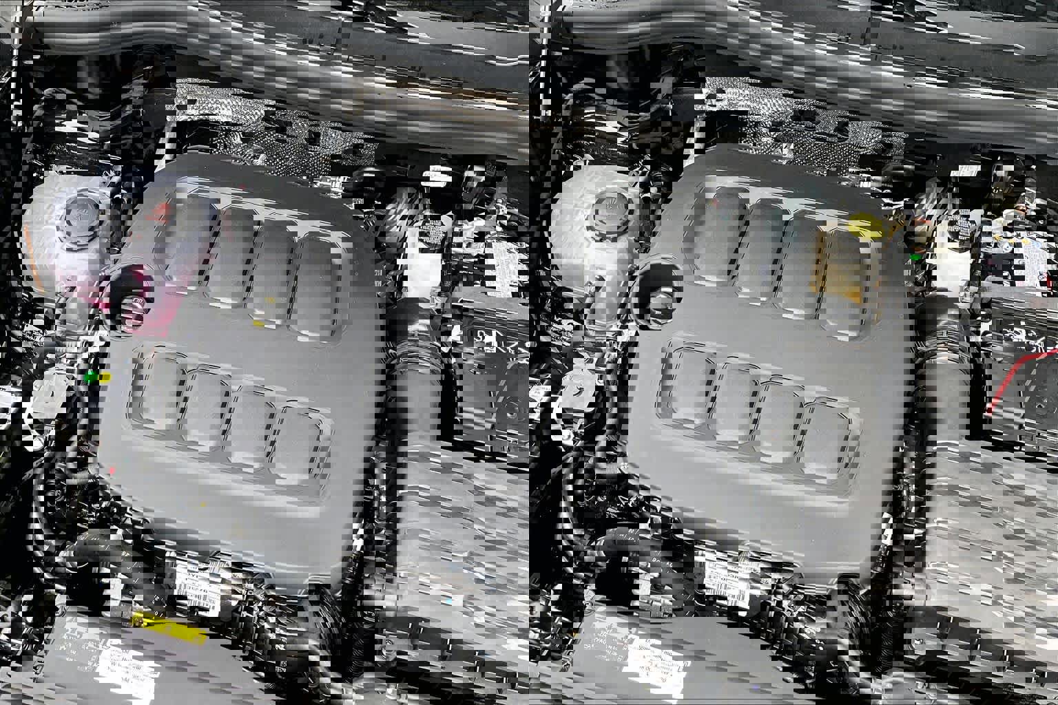 New 2026 Volkswagen Tiguan SE R-Line image 17