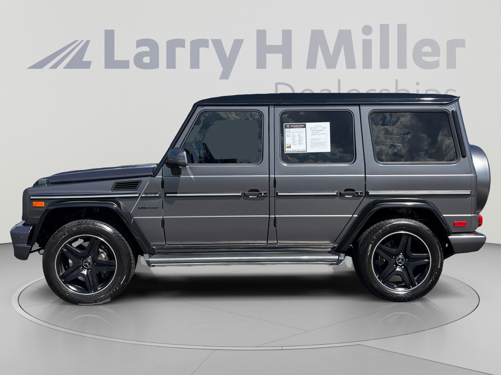 Used 2017 Mercedes-Benz G 63 AMG 4MATIC image 2