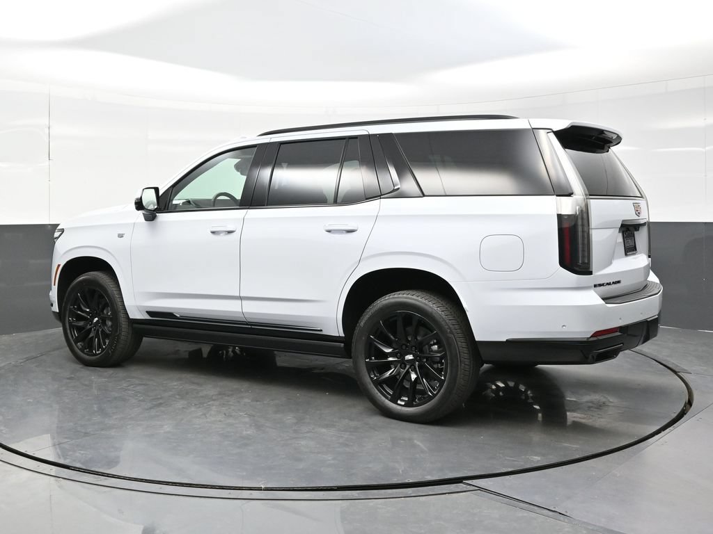 New 2026 Cadillac Escalade Sport w/ LPO, ONYX Package AWD/4WD image 4